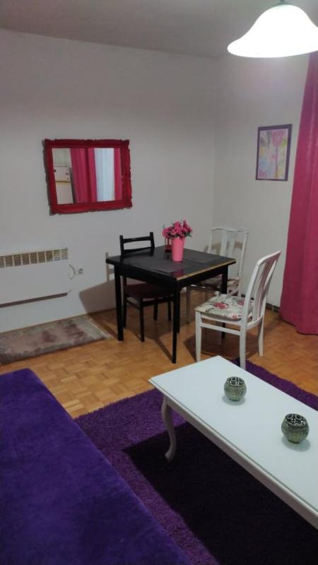 Azra Old Town Apartment *